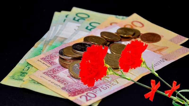 Где взять деньги, чтобы организовать похороны